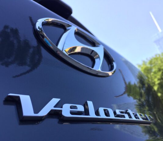 Hyundai Veloster