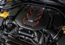 BMW M5 Engine